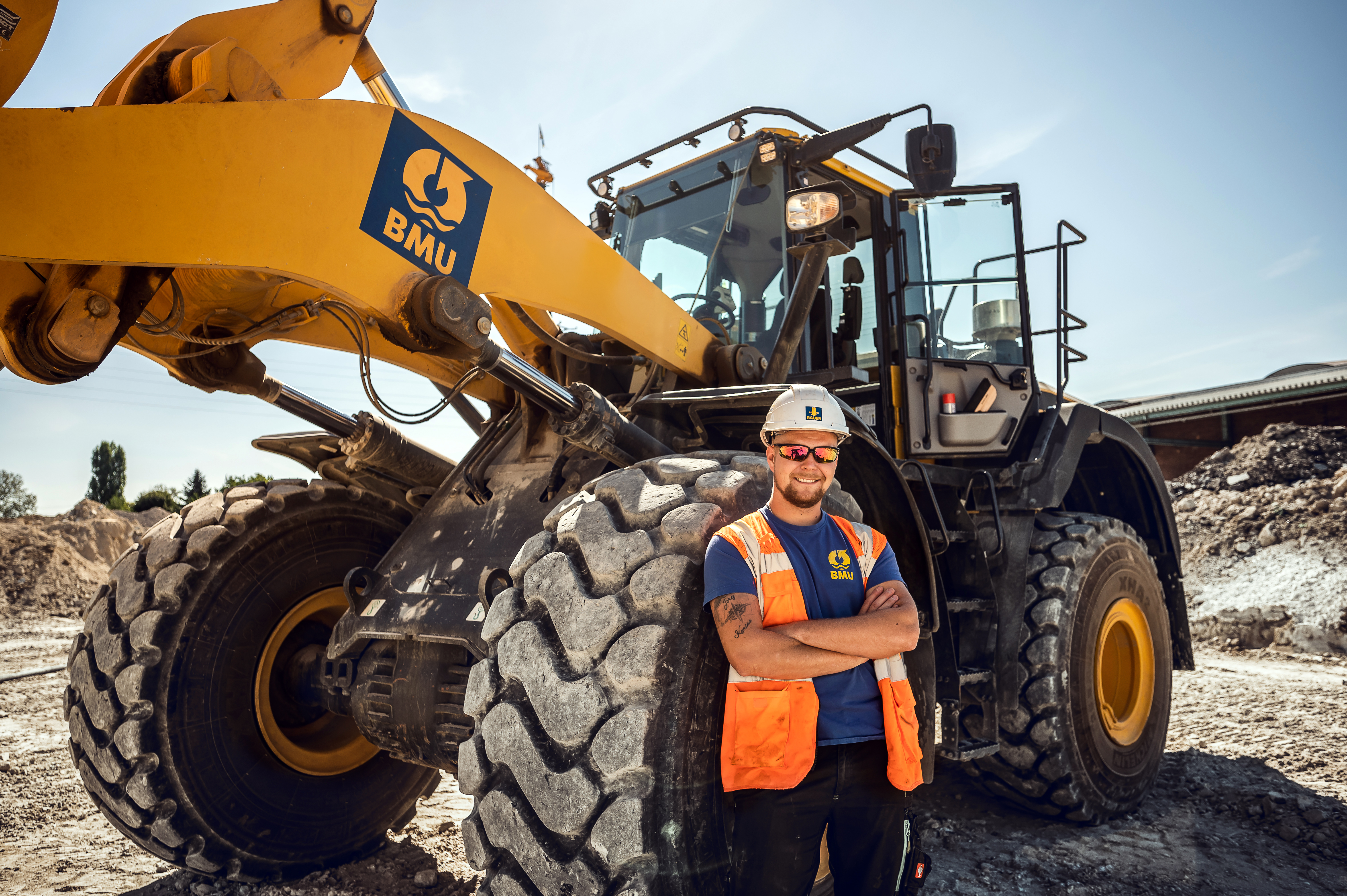 Bauer Resources sucht Mitarbeiter für Baustelle und Büro