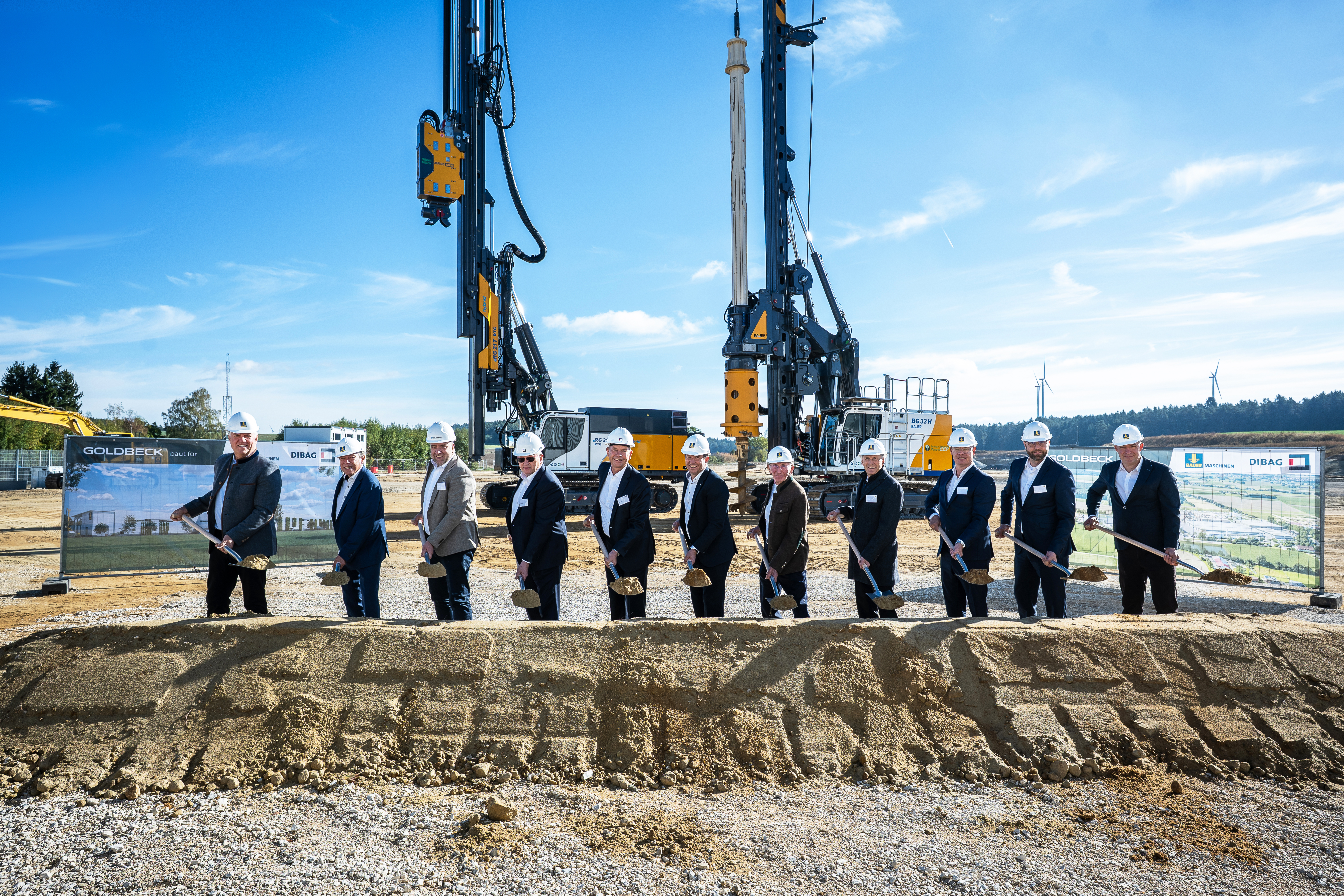 Spatenstich Neubau BAUER Maschinen in Aresing