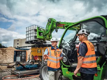 Über 70.000 l Wirkstoffemulsion und etwa 430 l Bakteriensuspension wurden in den schadstoffhaltigen Boden injiziert.