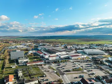 Innovation, Zuverlässigkeit und Vielseitigkeit sind die Grundlage unseres Erfolgs. 